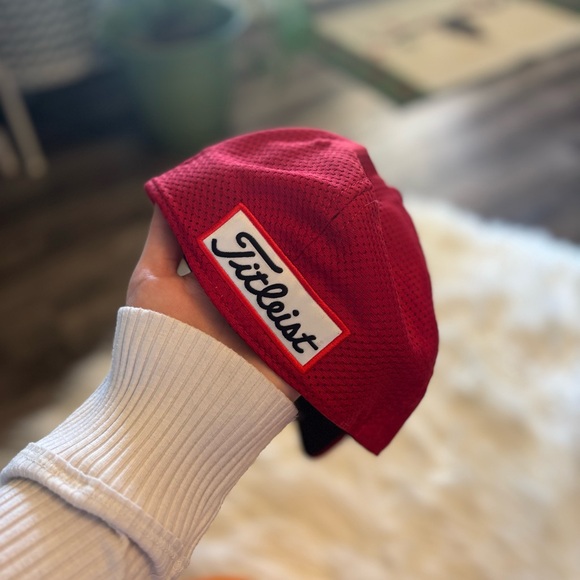 Titleist Golf Hat - Picture 2 of 6